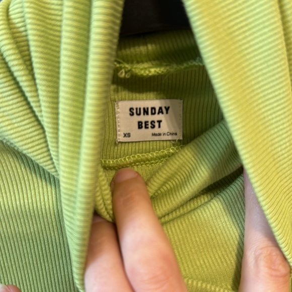 Sunday Best Cropped Turtleneck - Picture 2 of 4